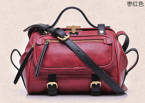 Retro nostalgia stylish ladies handbags , high capacity storage women messenger bag